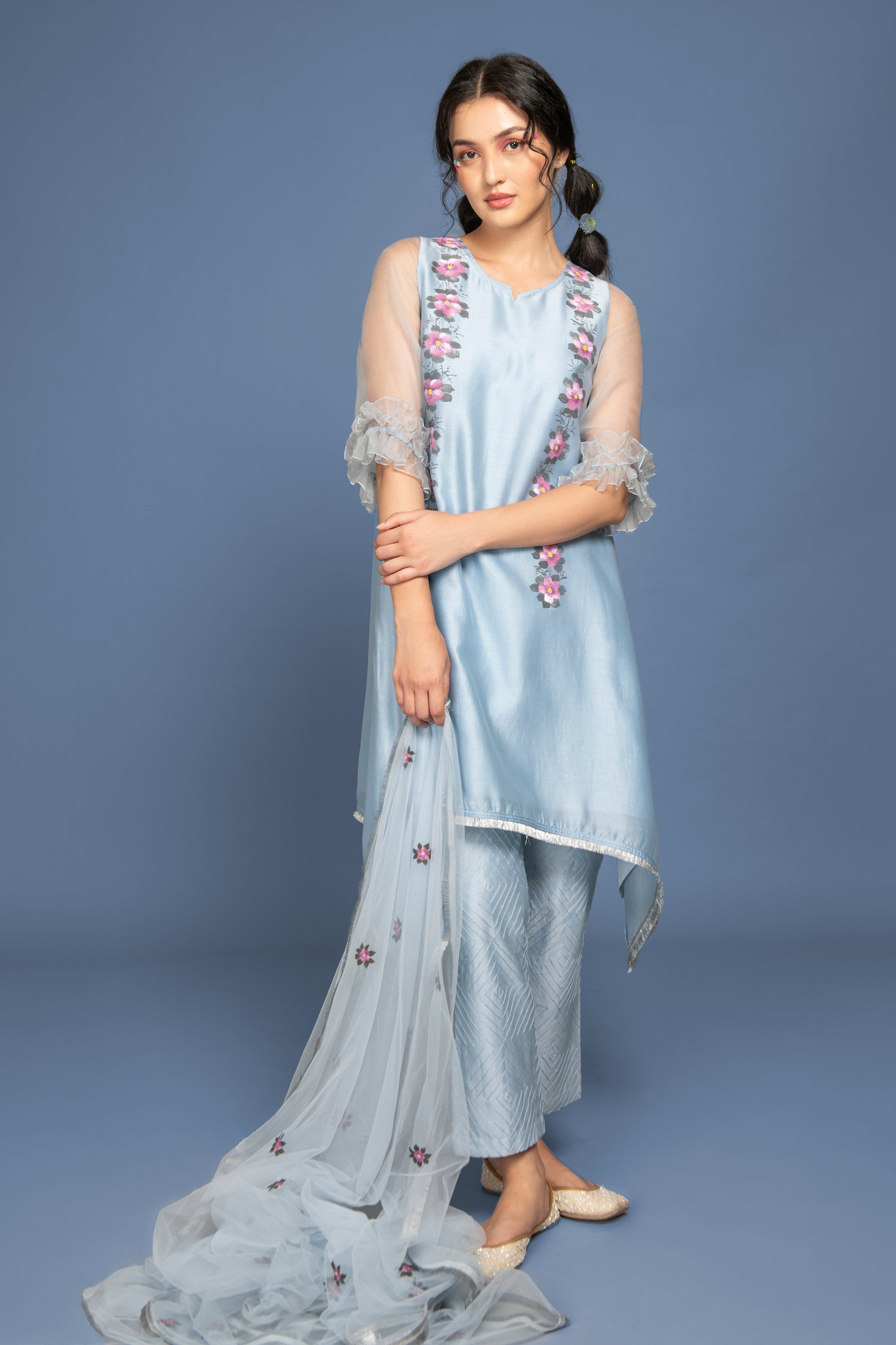 Baavli luxury designer store at Khan Market, New Delhi. Indian wedding, lehenge, Bride, Indian bride, bridesmaid. Suit set, Blue, Hand painted & hand Embroidered