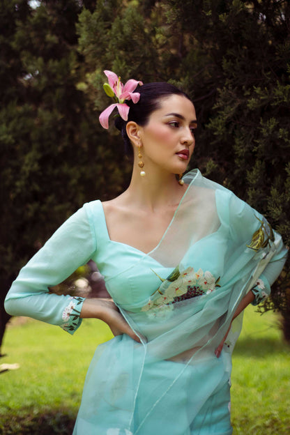 Baavli luxury designer store, New Delhi.
Indian wedding, lehenge, Bride, Indian bride, bridesmaid, Suit sets, Kaftan, sharara, jacket, kurta.
baavli launching its new collection, Dhan Mill, Hand painted, hand embroidered, Designer Label