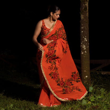 Baavli designer luxury sarre khan market New Delhi

Baavli luxury designer store, New Delhi.
Indian wedding, lehenge, Bride, Indian bride, bridesmaid, Suit sets, Kaftan, sharara, jacket, kurta.
baavli launching its new collection, Dhan Mill, Hand painted, hand embroidered, Designer Label