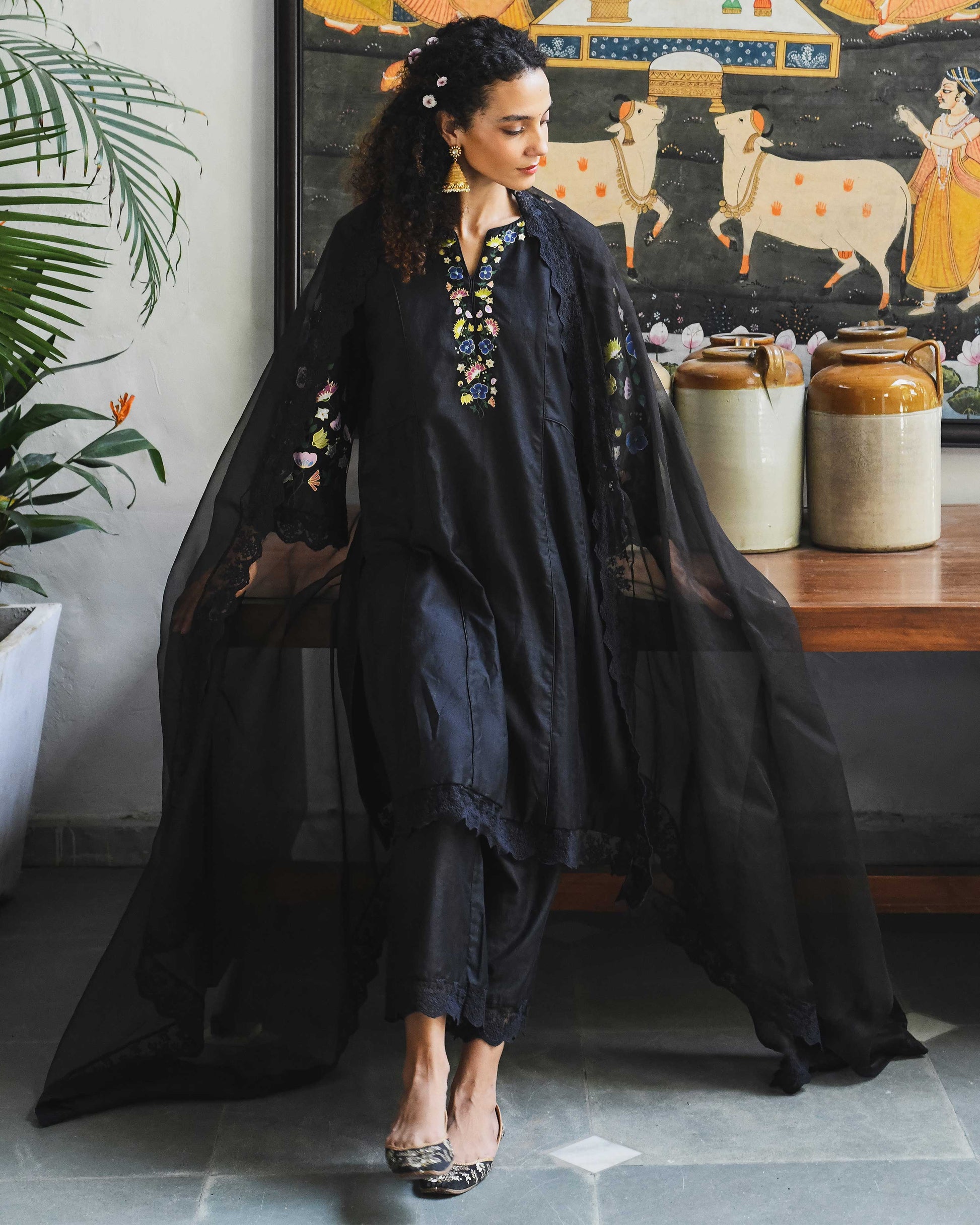 Baavli luxury designer store at Khan Market, New Delhi.
Indian wedding, lehenge, Bride, Indian bride, bridesmaid.
baavli launching its new collection, Shringar, black suit set.