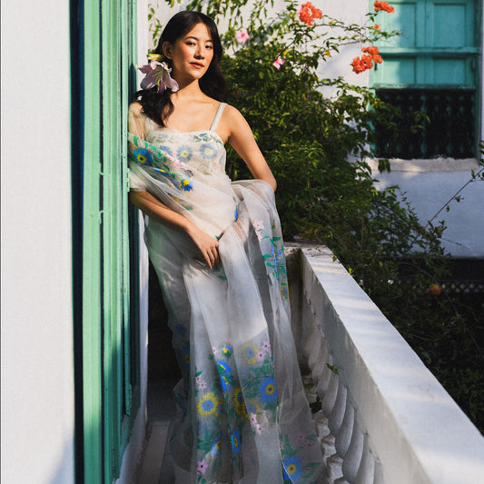Baavli luxury designer store, New Delhi.
Indian wedding, lehenge, Bride, Indian bride, bridesmaid, Suit sets, Kaftan, sharara, jacket, kurta.
baavli launching its new collection, Dhan Mill, Hand painted, hand embroidered, Designer Label, White Saree