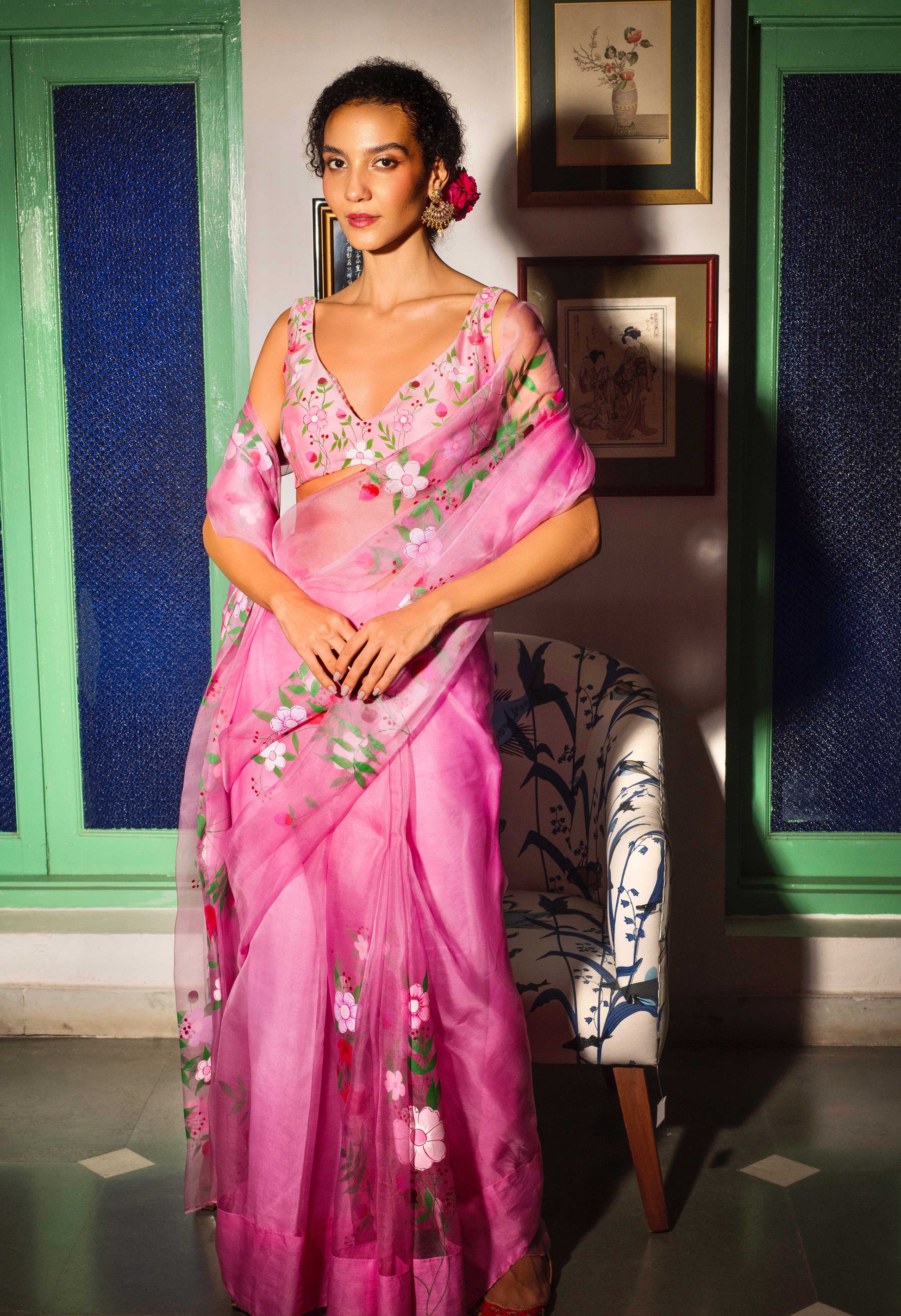 Baavli luxury designer store at Khan Market, New Delhi.
Indian wedding, lehenge, Bride, Indian bride, bridesmaid, Suit sets, Kaftan, sharara, jacket, kurta. Expensive, Luxury
baavli launching its new collection, Shringar, pink sarre