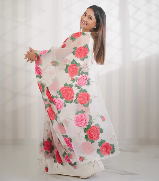 dolly jain as seen in baavli 